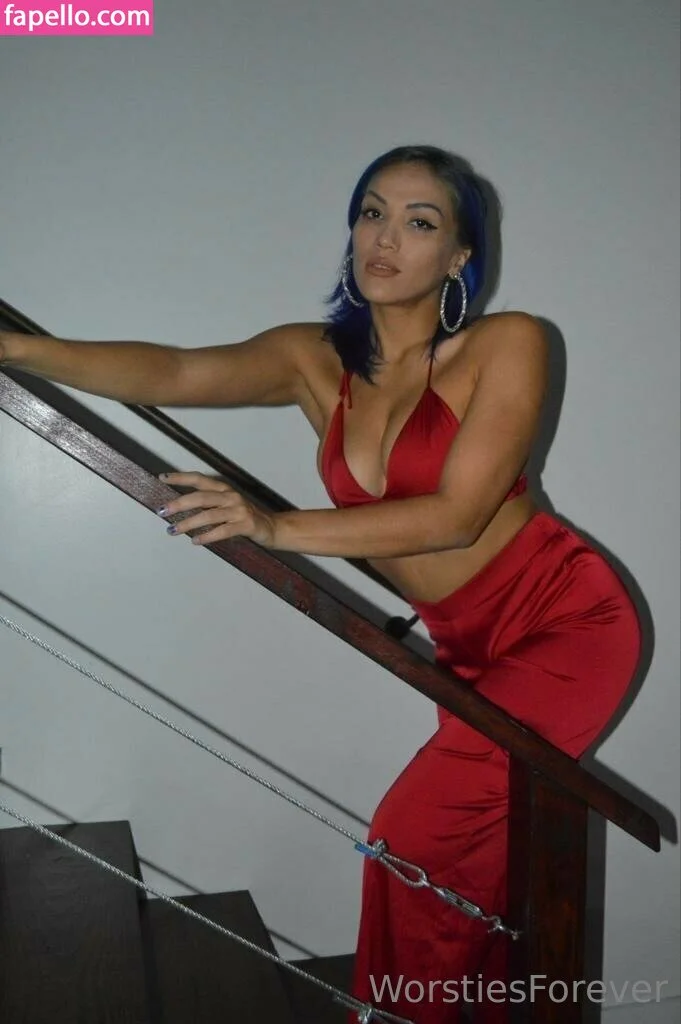 Salina De La Renta Onlyfans Photo Gallery 