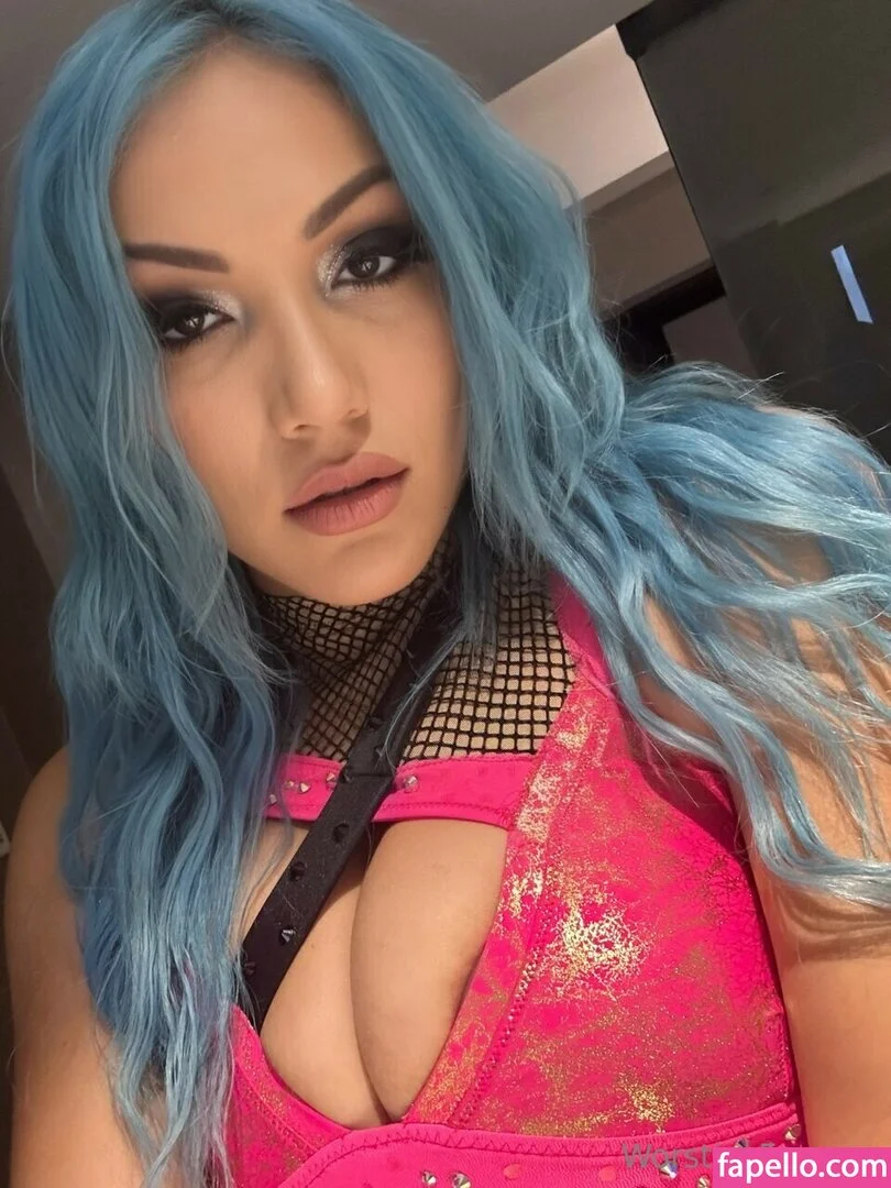 Salina De La Renta Onlyfans Photo Gallery 