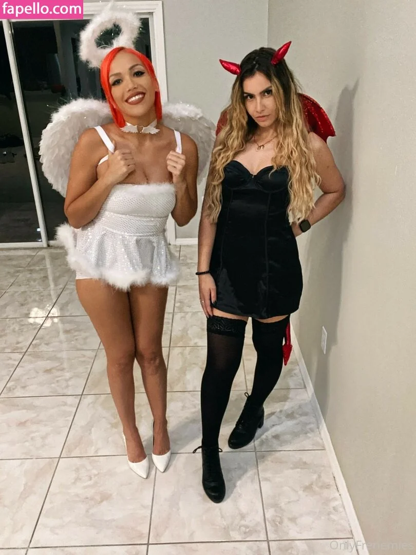 Salina De La Renta Onlyfans Photo Gallery 