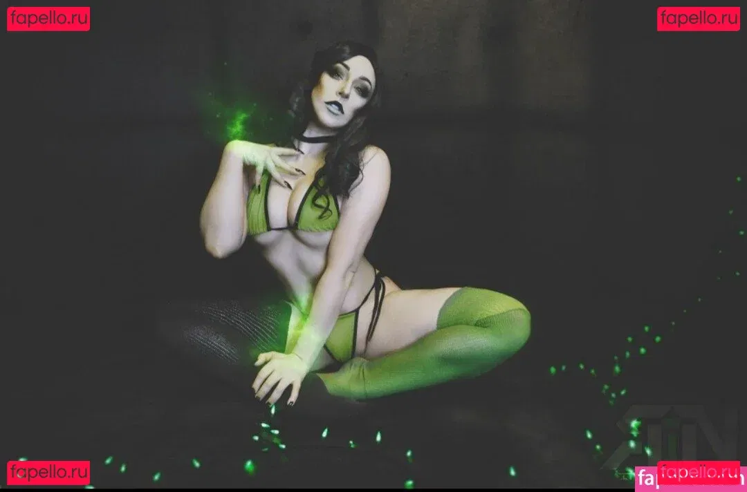 Itsrainingneon Onlyfans Photo Gallery 