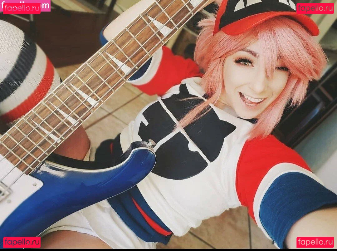 Itsrainingneon Onlyfans Photo Gallery 