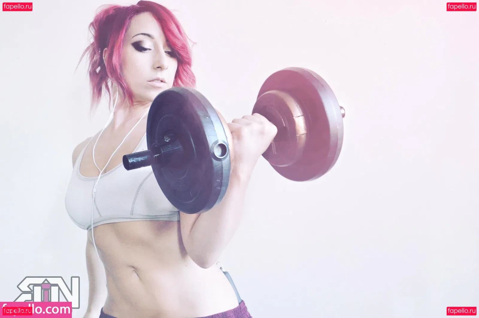 Itsrainingneon Onlyfans Photo Gallery 