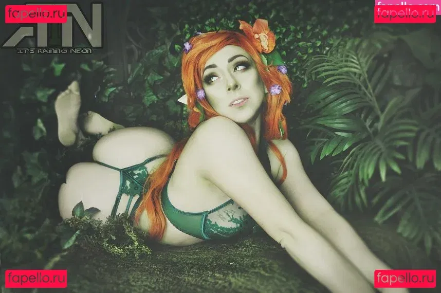 Itsrainingneon Onlyfans Photo Gallery 