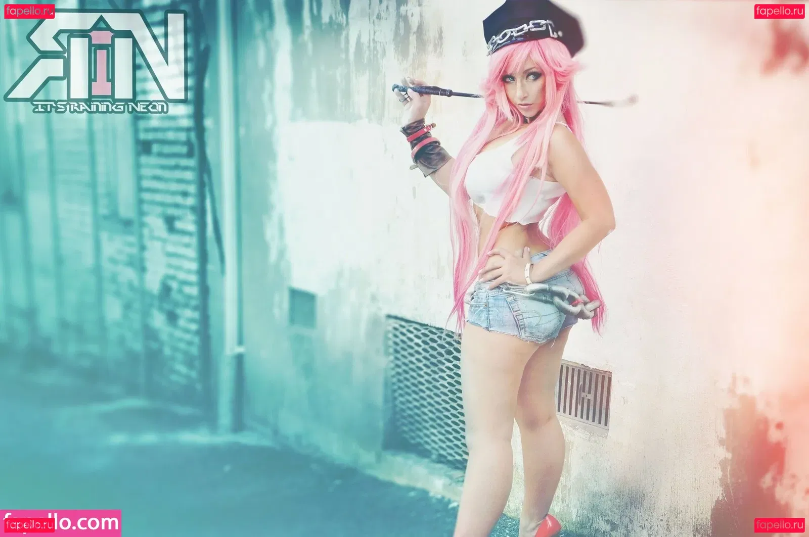 Itsrainingneon Onlyfans Photo Gallery 