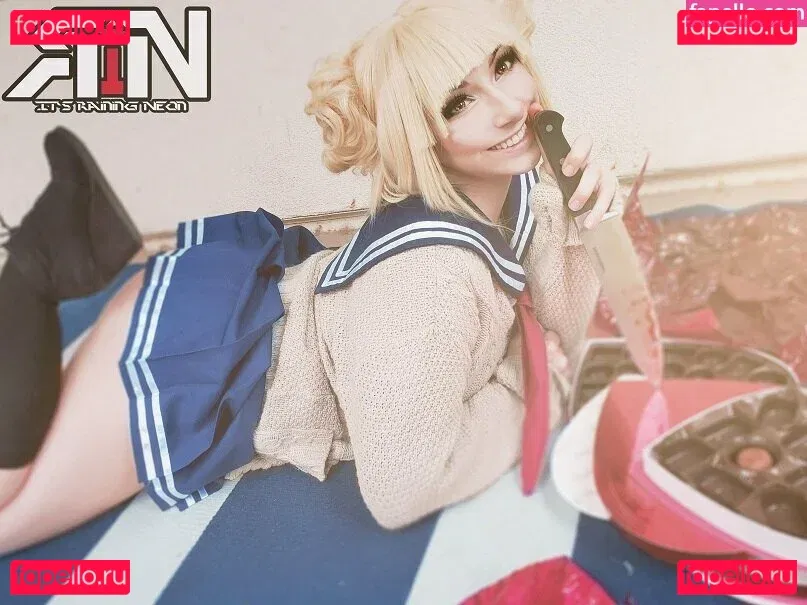 Itsrainingneon Onlyfans Photo Gallery 