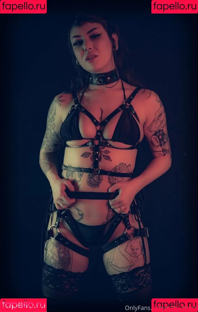 synthia_valentine Onlyfans Photo Gallery 