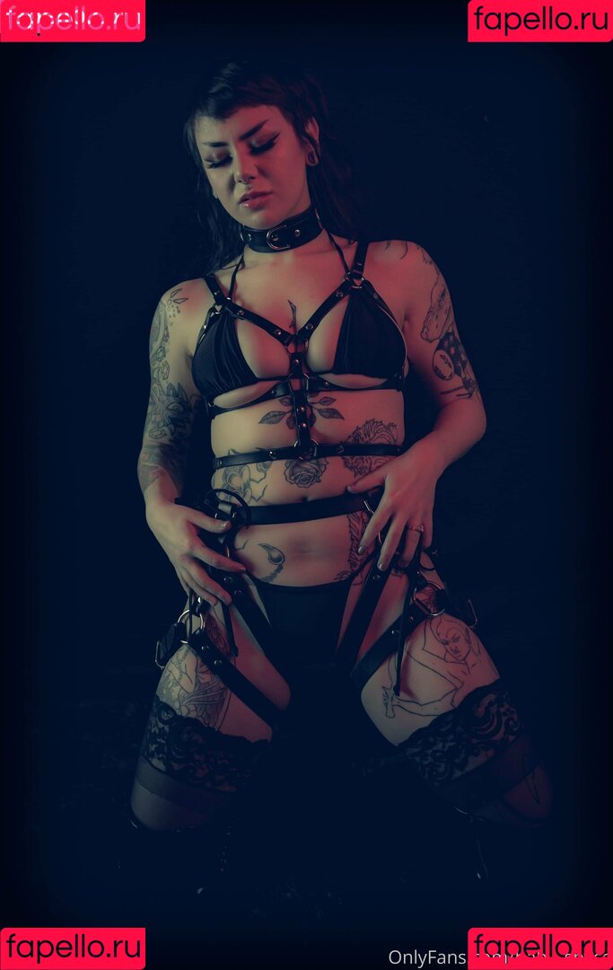 synthia_valentine Onlyfans Photo Gallery 