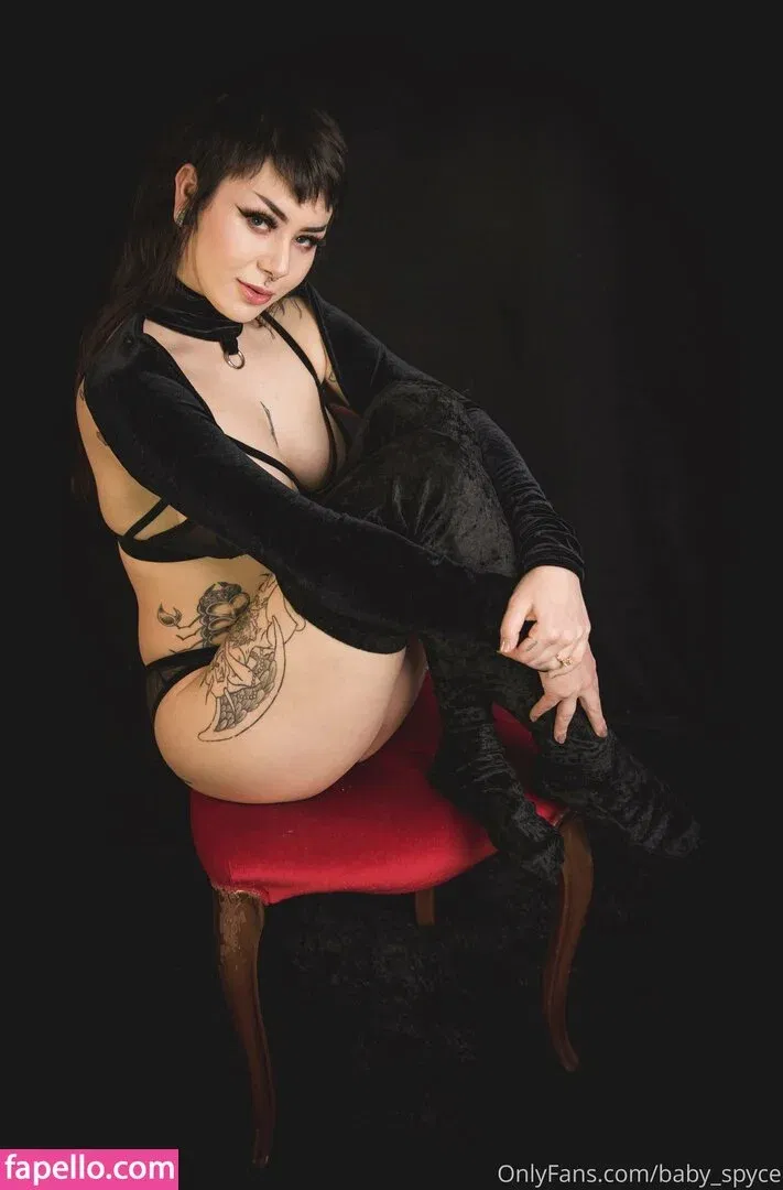 synthia_valentine Onlyfans Photo Gallery 