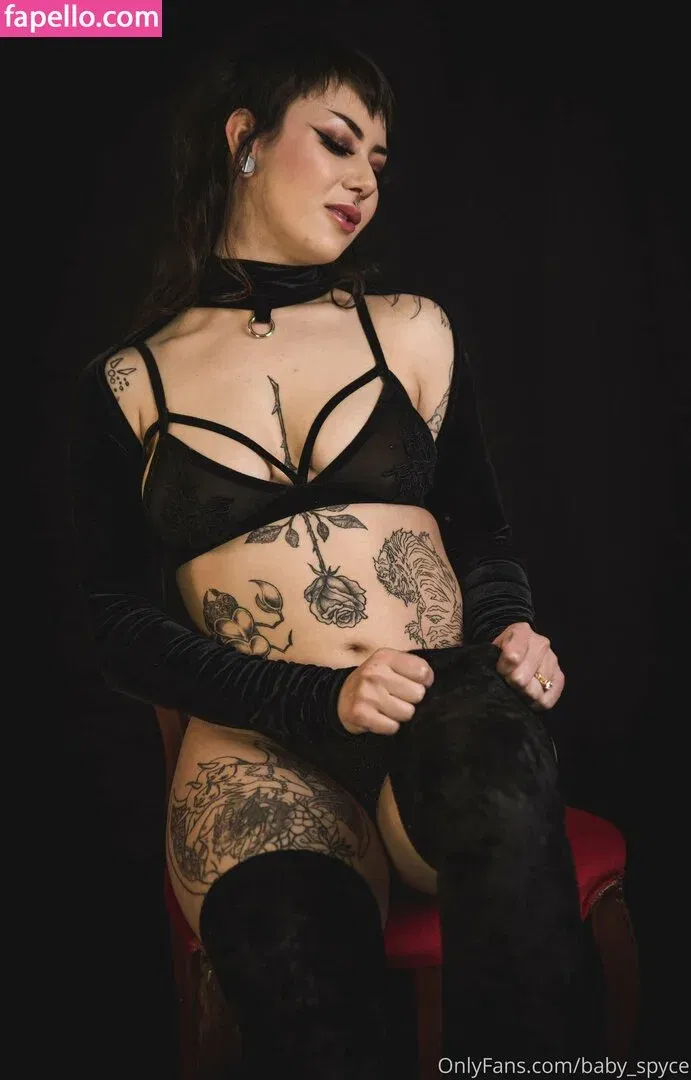 synthia_valentine Onlyfans Photo Gallery 