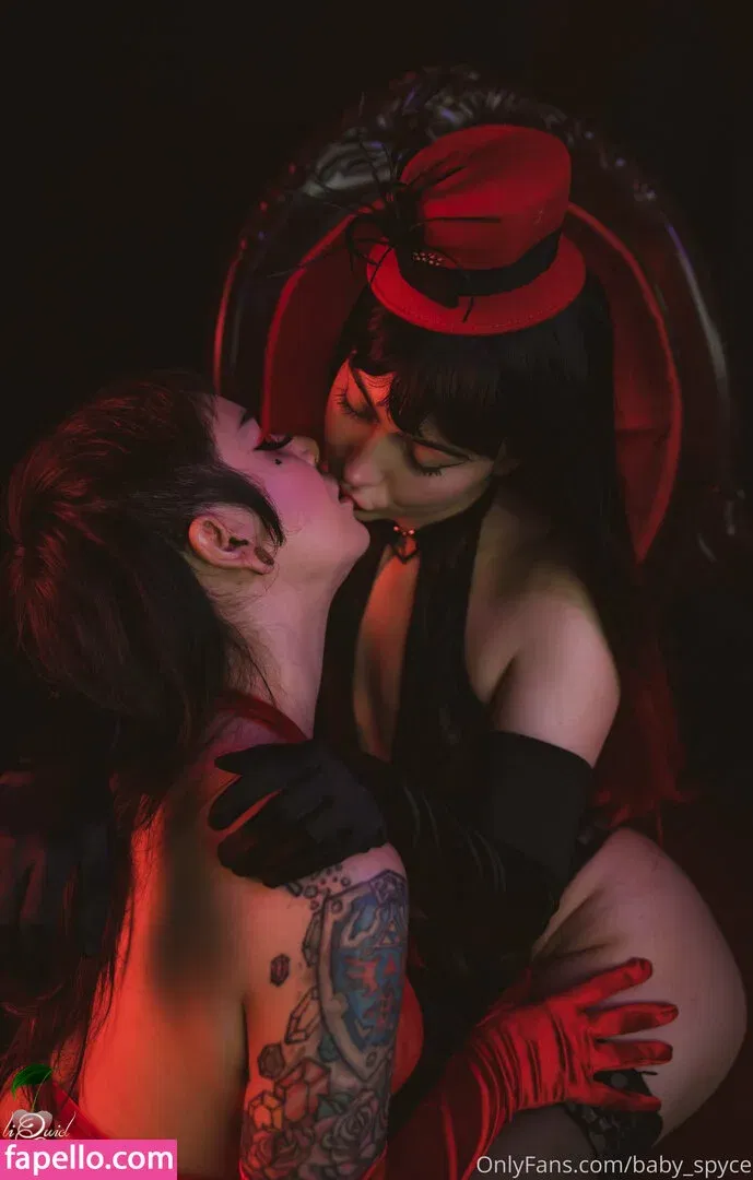 synthia_valentine Onlyfans Photo Gallery 