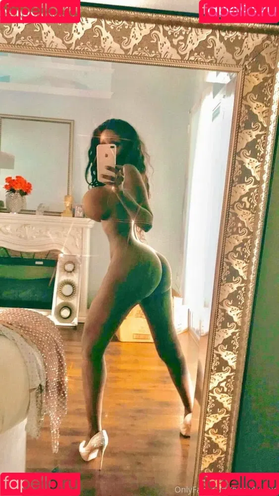 Busty Barbie Onlyfans Photo Gallery 