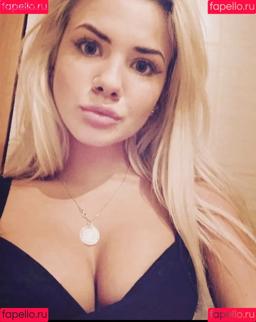 natalee Onlyfans Photo Gallery 