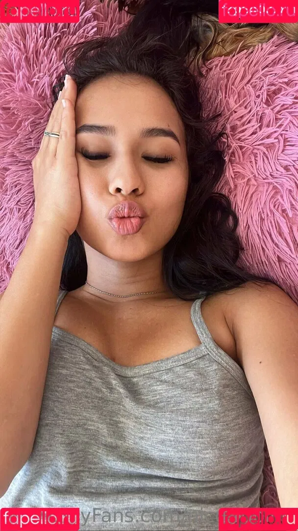 nico-robinn Onlyfans Photo Gallery 