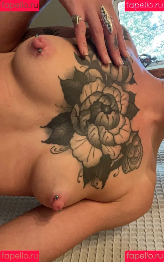 Lyla Fern Onlyfans Photo Gallery 