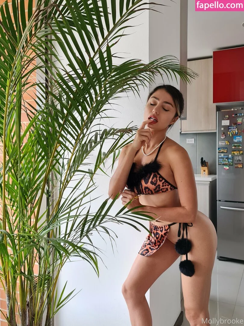 Molly Brooke Onlyfans Photo Gallery 