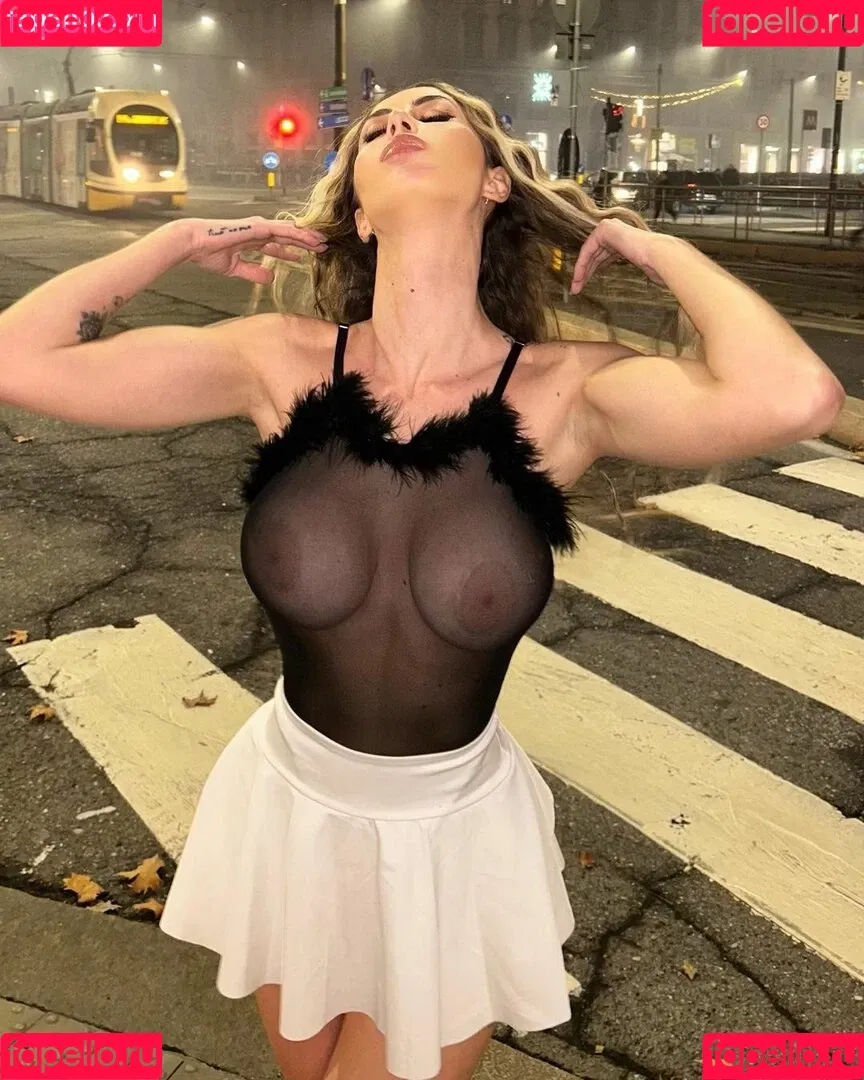 Eva Menta Onlyfans Photo Gallery 
