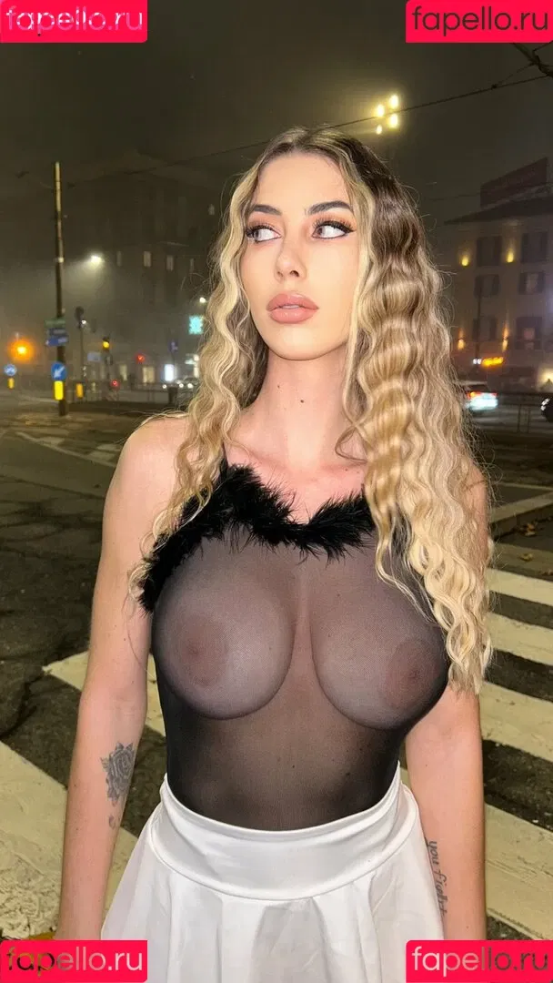 Eva Menta Onlyfans Photo Gallery 