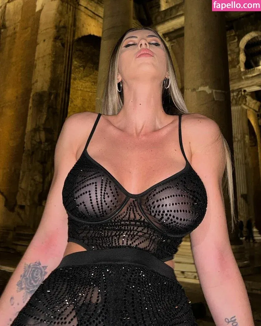 Eva Menta Onlyfans Photo Gallery 