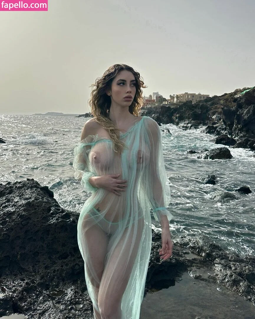 Eva Menta Onlyfans Photo Gallery 