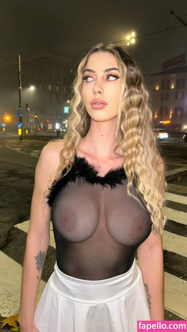 Eva Menta Onlyfans Photo Gallery 