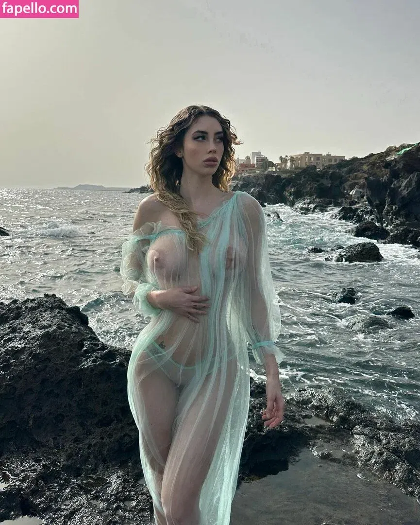 Eva Menta Onlyfans Photo Gallery 