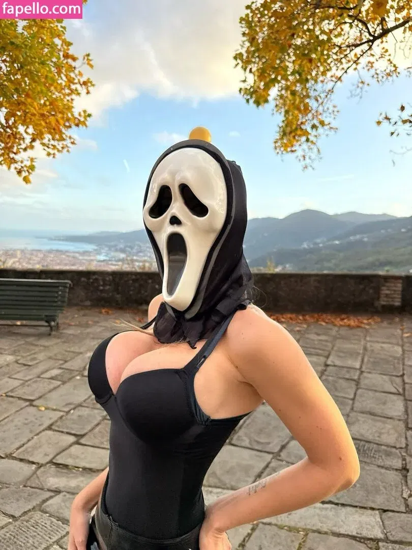 Eva Menta Onlyfans Photo Gallery 