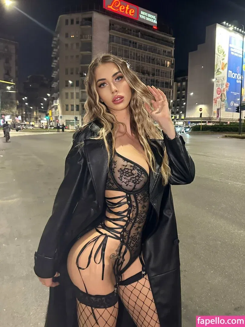 Eva Menta Onlyfans Photo Gallery 