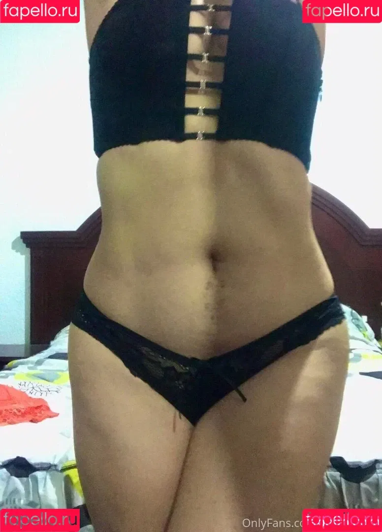 ahornypaki Onlyfans Photo Gallery 