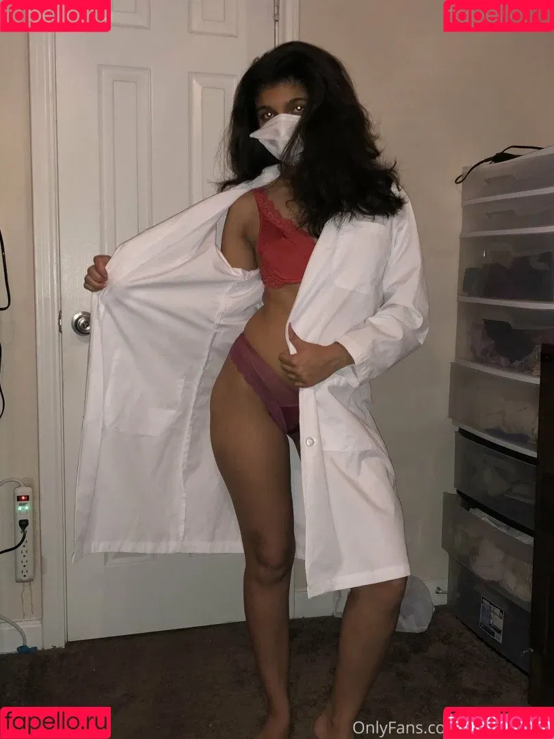 ahornypaki Onlyfans Photo Gallery 