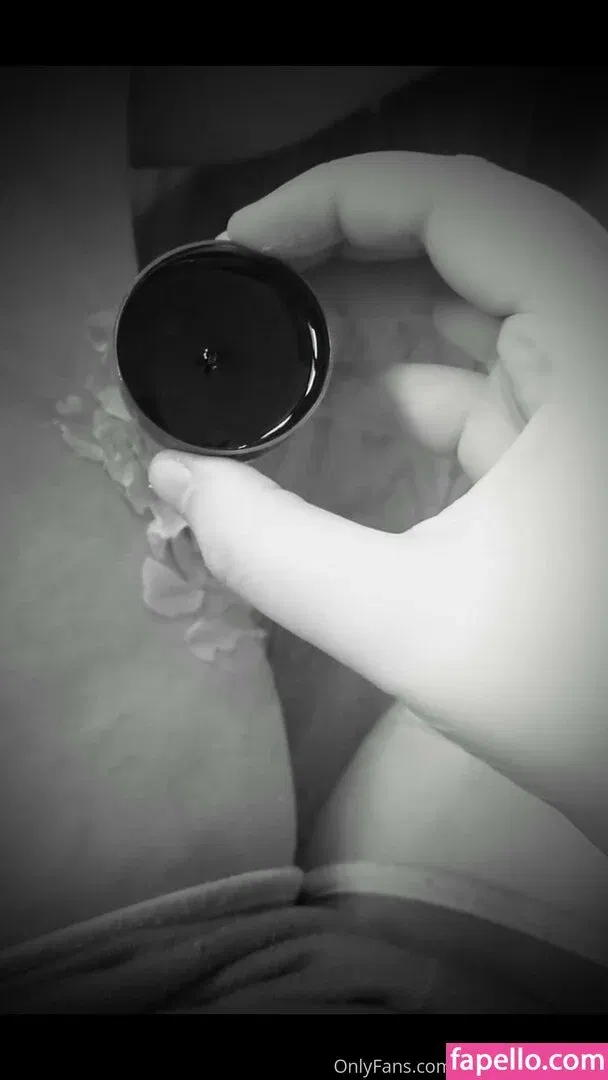 gamingth0ttyfree Onlyfans Photo Gallery 