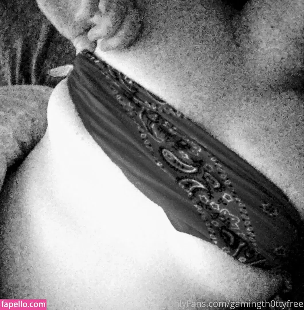 gamingth0ttyfree Onlyfans Photo Gallery 