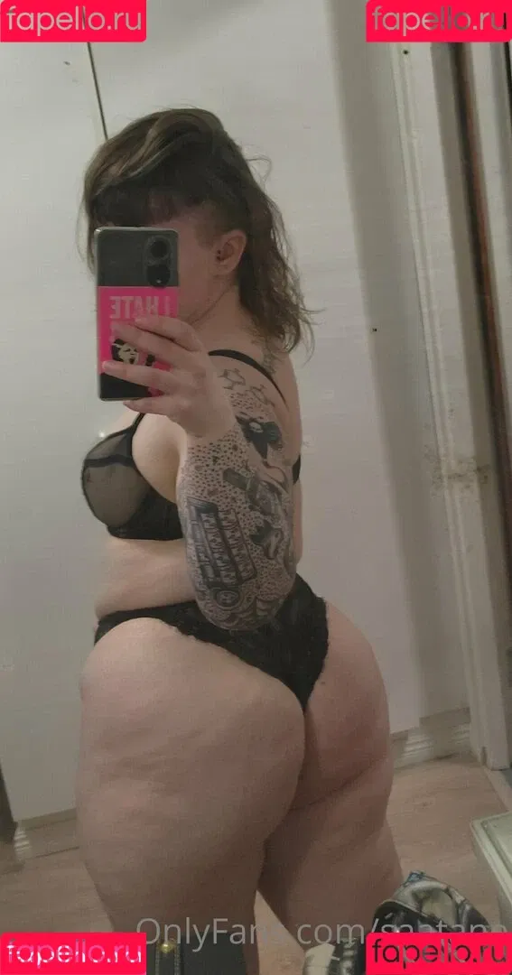 saatane Onlyfans Photo Gallery 