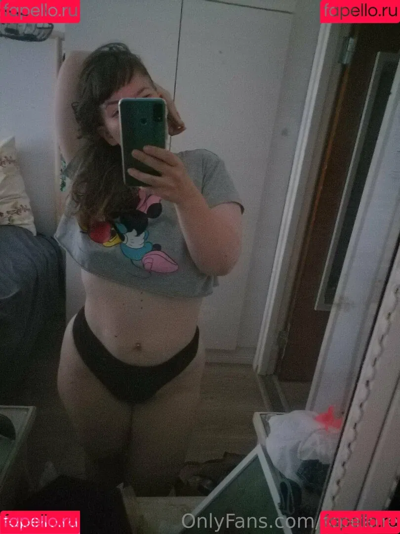saatane Onlyfans Photo Gallery 