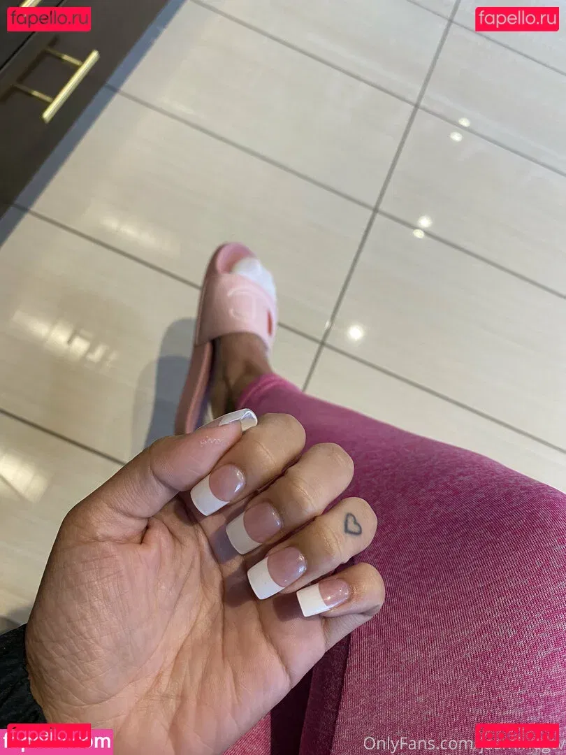 jasminegtv Onlyfans Photo Gallery 