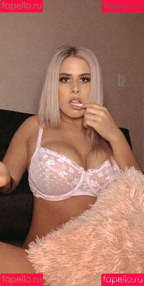 Gabs_handly Onlyfans Photo Gallery 