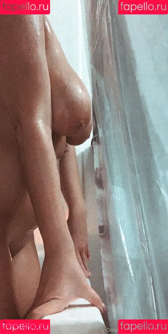 Gabs_handly Onlyfans Photo Gallery 