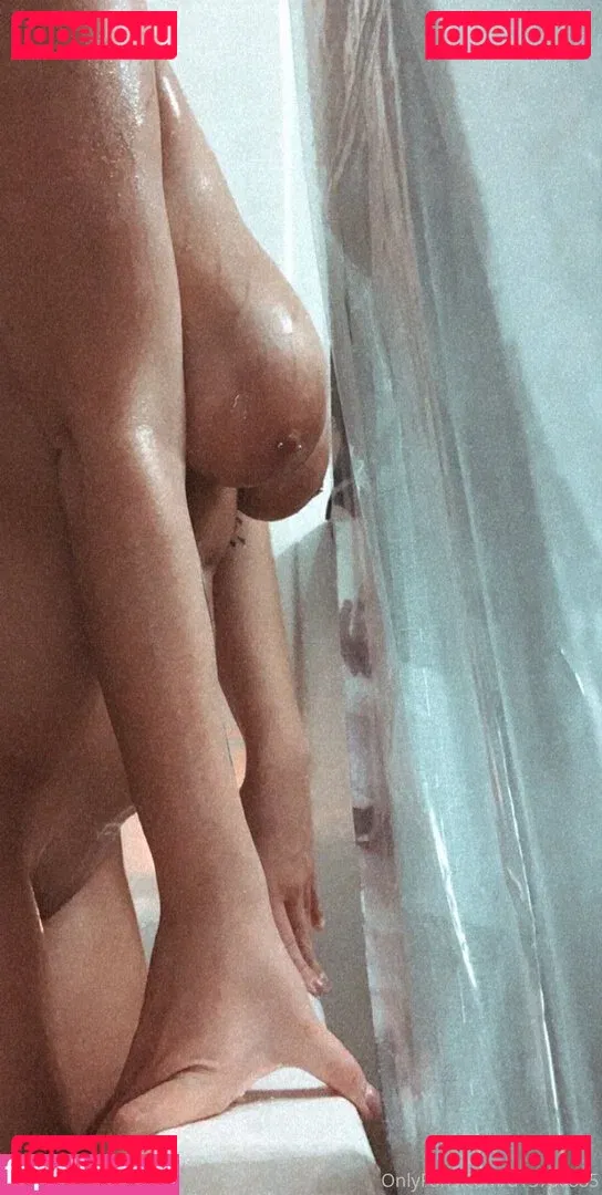 Gabs_handly Onlyfans Photo Gallery 