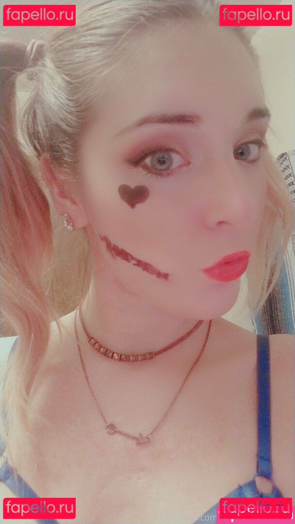 imamazingbitch / imamazingco Nude Onlyfans Photo 20