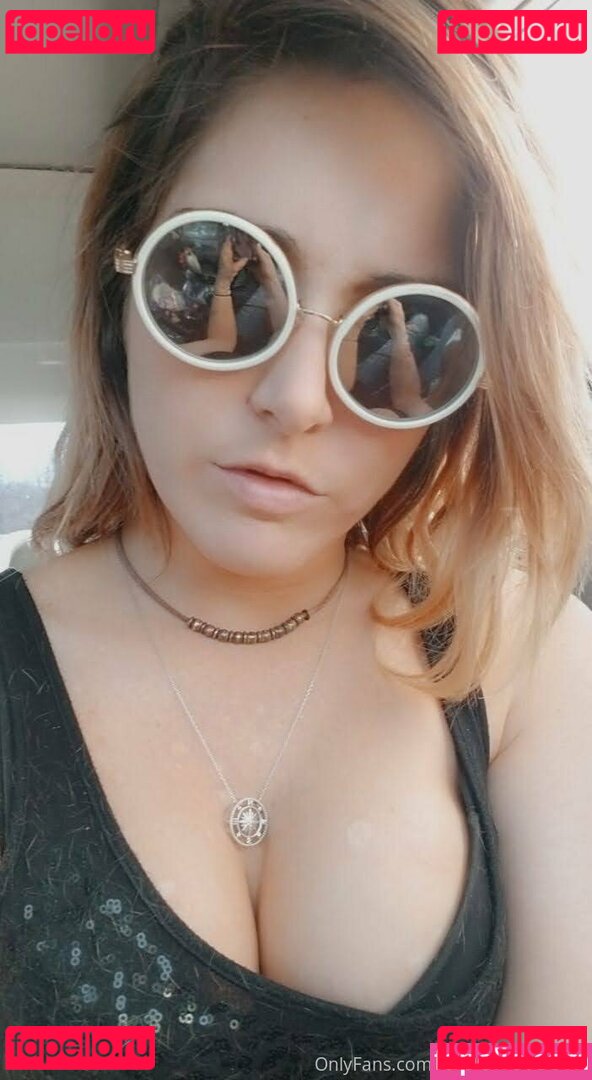 imamazingbitch / imamazingco Nude Onlyfans Photo 8