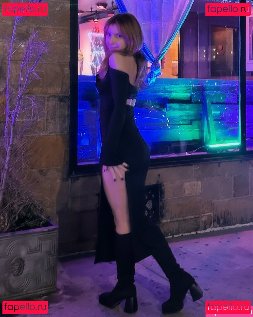 Vicky Kunia / Vkunia Nude Onlyfans Photo 32