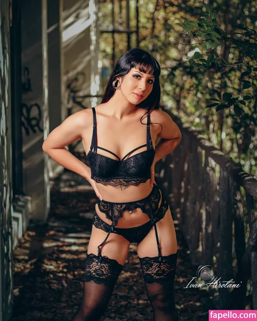 Death Heartt Onlyfans Photo Gallery 