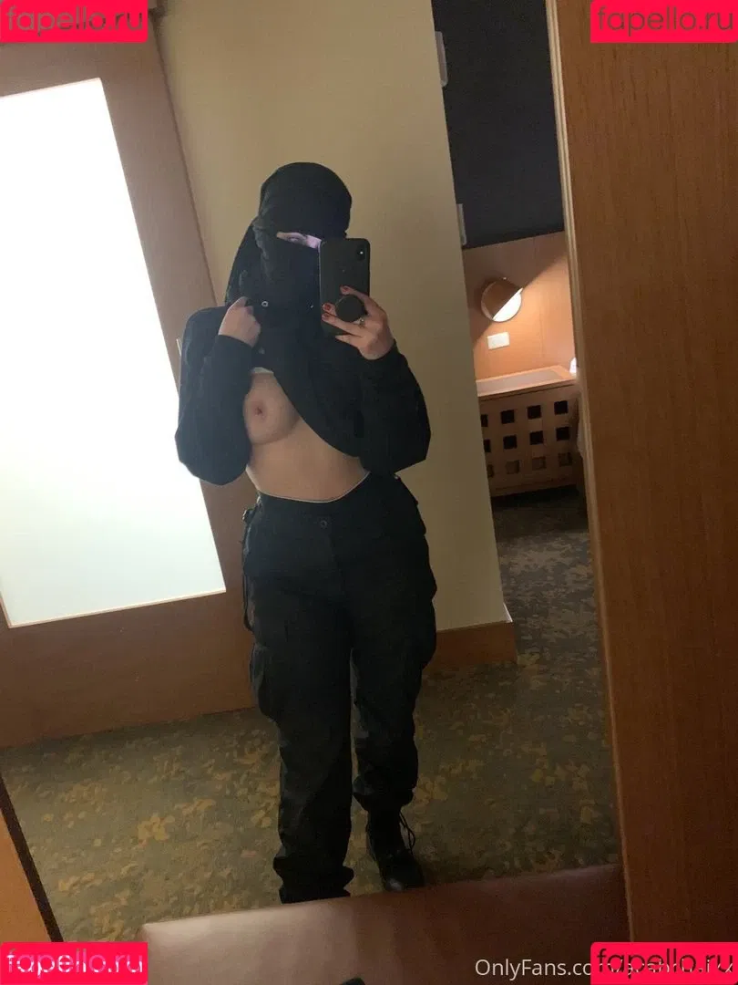Alissa Azar Onlyfans Photo Gallery 