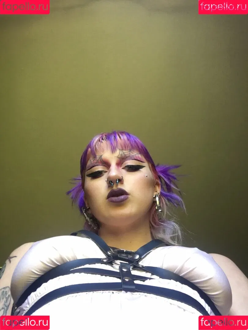 gothbimboxxx Onlyfans Photo Gallery 