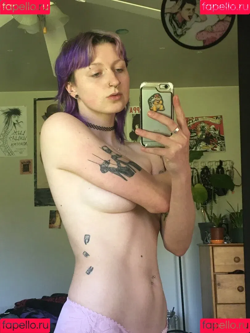 gothbimboxxx Onlyfans Photo Gallery 