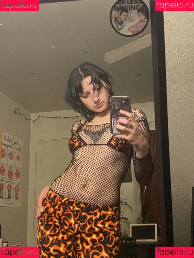 gothbimboxxx Onlyfans Photo Gallery 