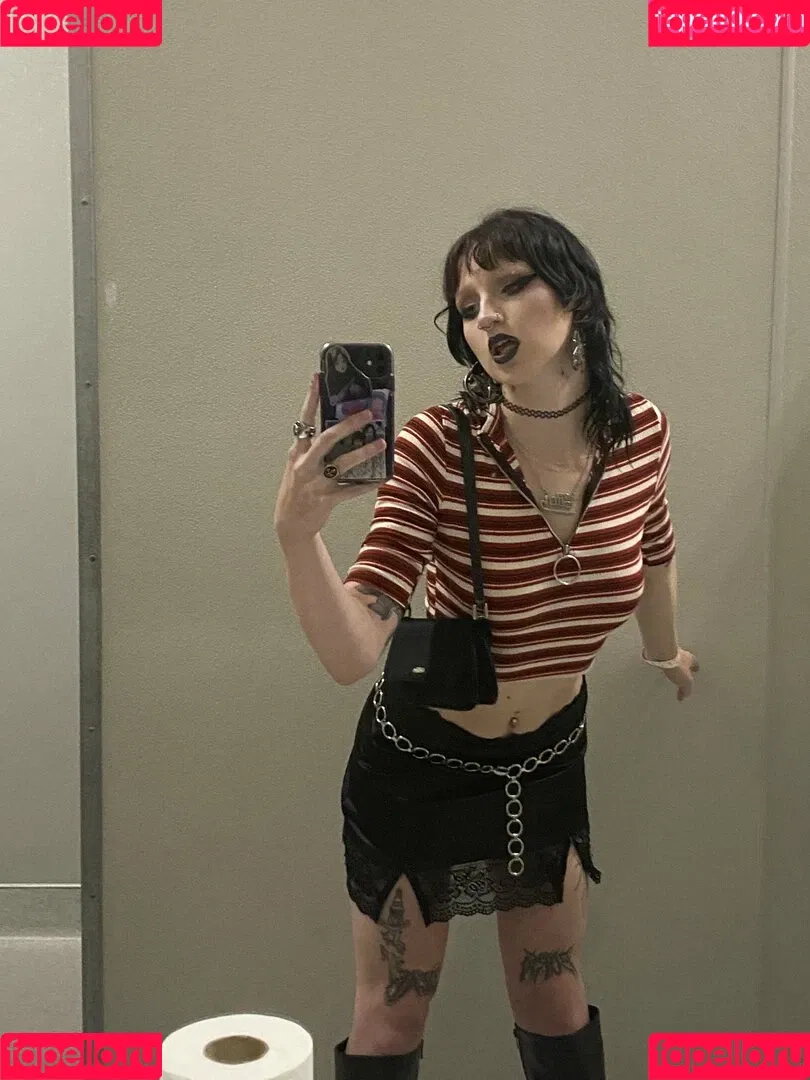 gothbimboxxx Onlyfans Photo Gallery 