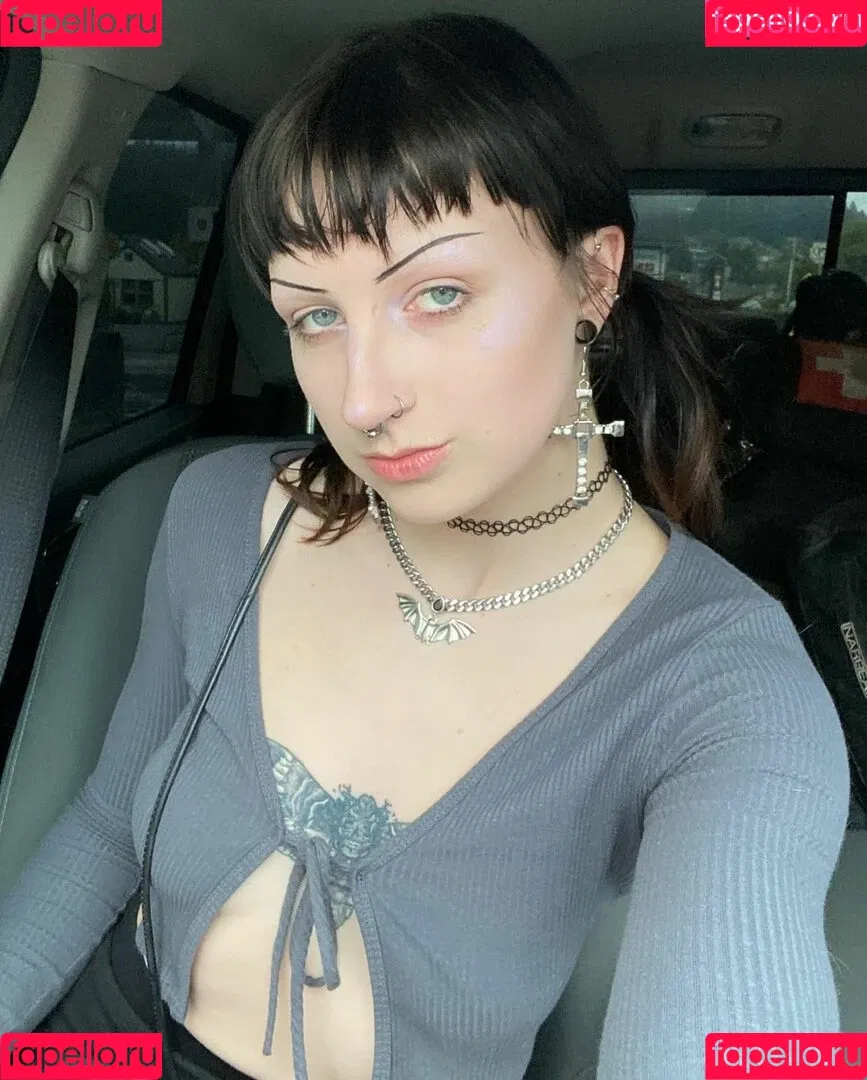 gothbimboxxx Onlyfans Photo Gallery 