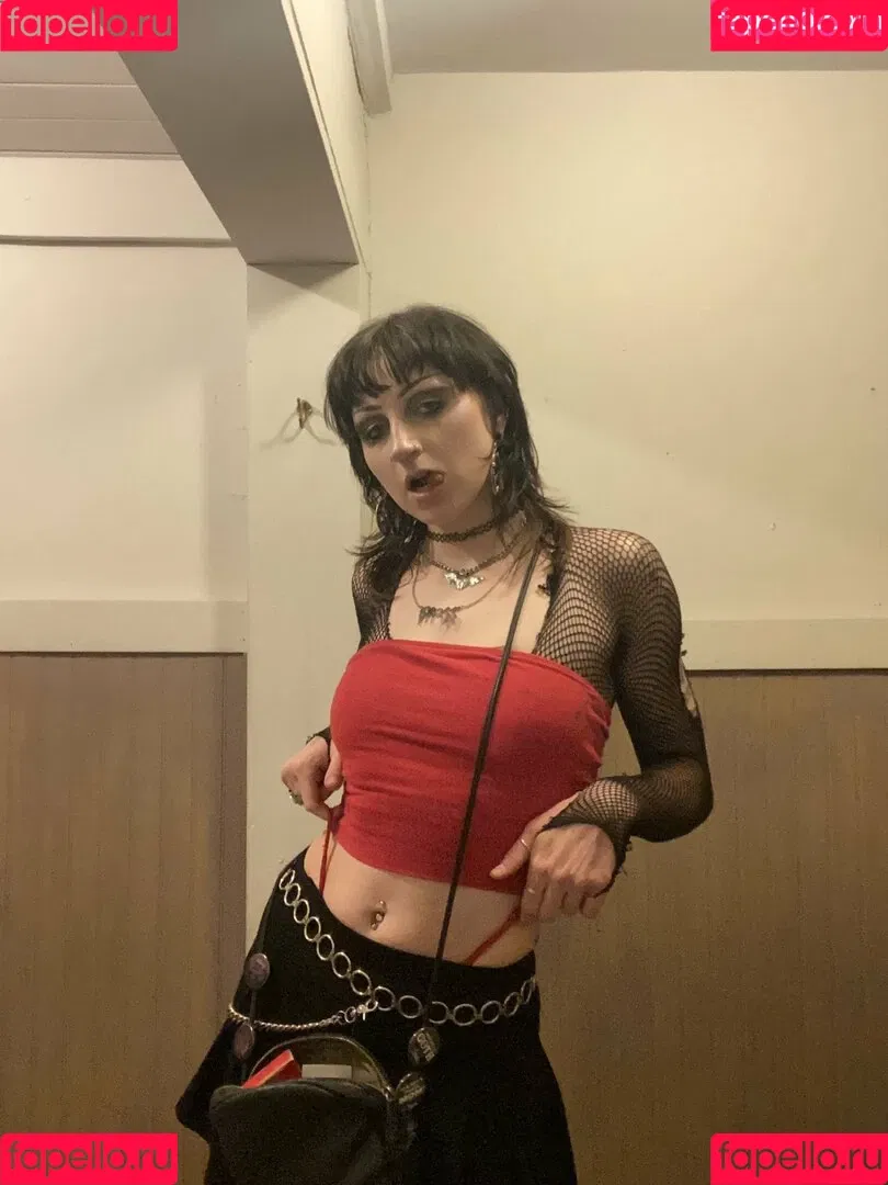 gothbimboxxx Onlyfans Photo Gallery 