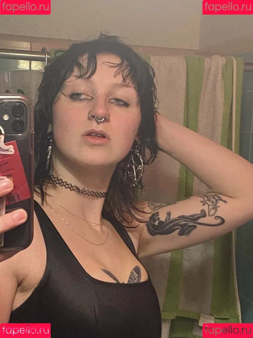 gothbimboxxx Onlyfans Photo Gallery 