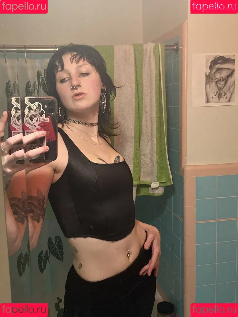 gothbimboxxx Onlyfans Photo Gallery 